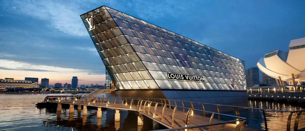 Louis Vuitton Island Maison | retail store interior design